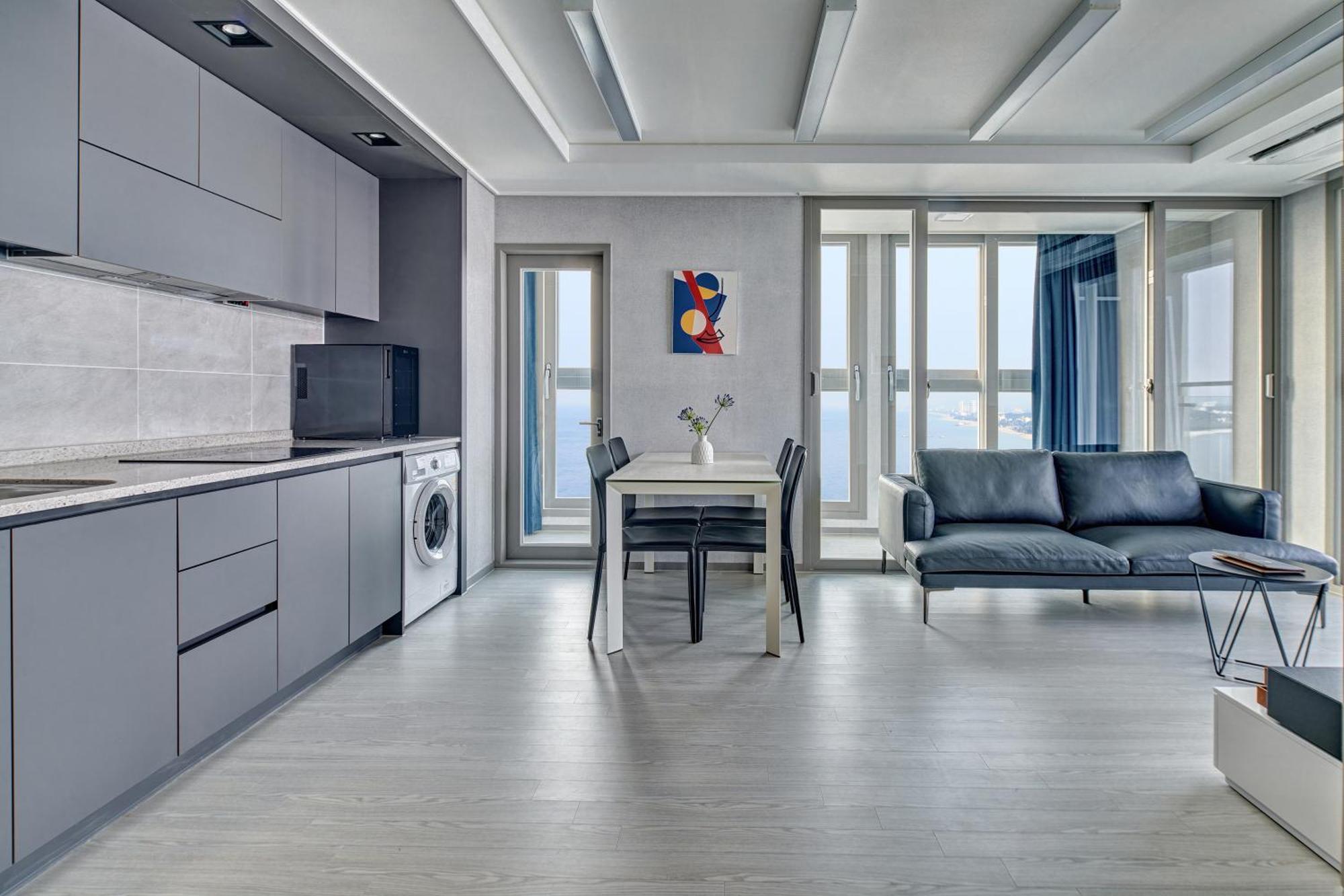 Gangneung Chonpines Ocean Suites Hotel Luaran gambar